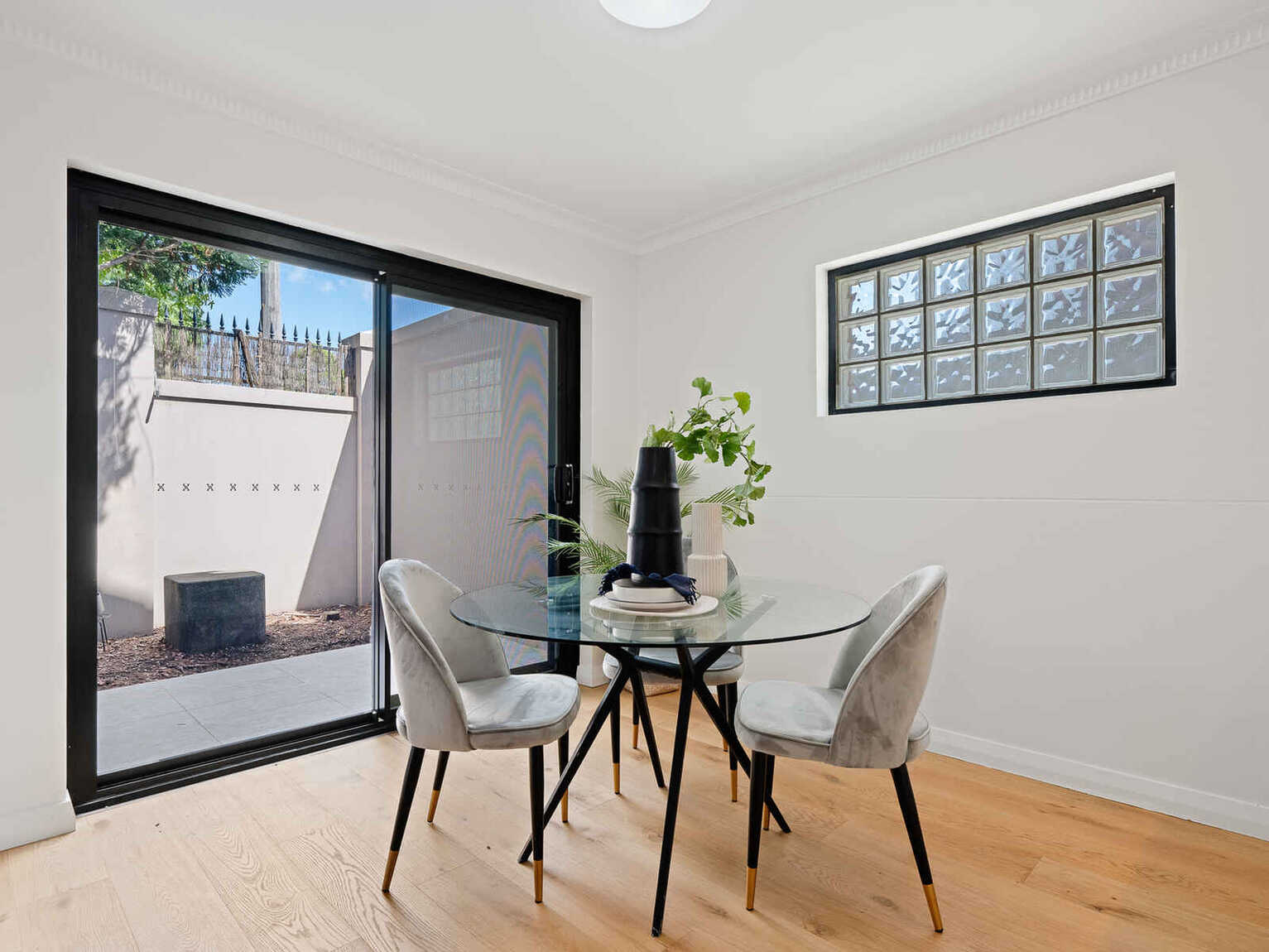 2/30  Enfield Street Marrickville