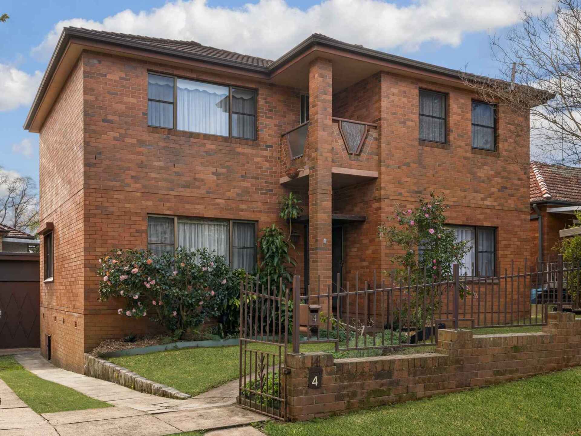 4 Dunkeld Avenue Hurlstone Park