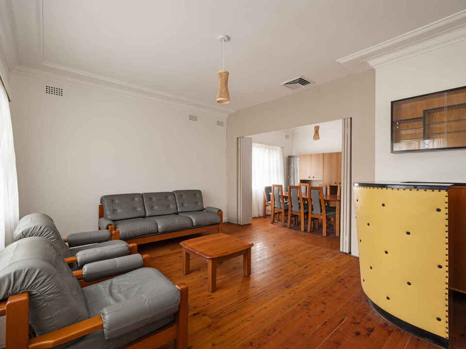 4 Dunkeld Avenue Hurlstone Park