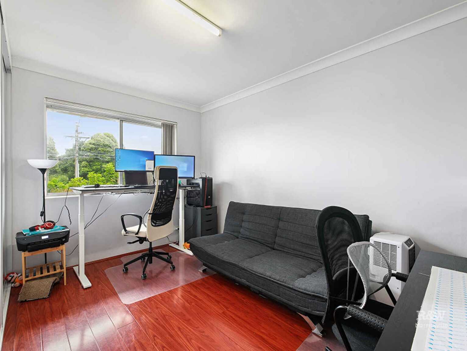 3/93 Warren Road Marrickville