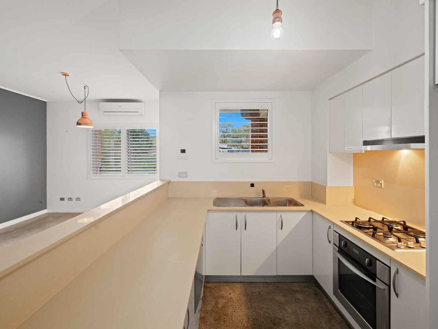 69/20 Close Street Canterbury