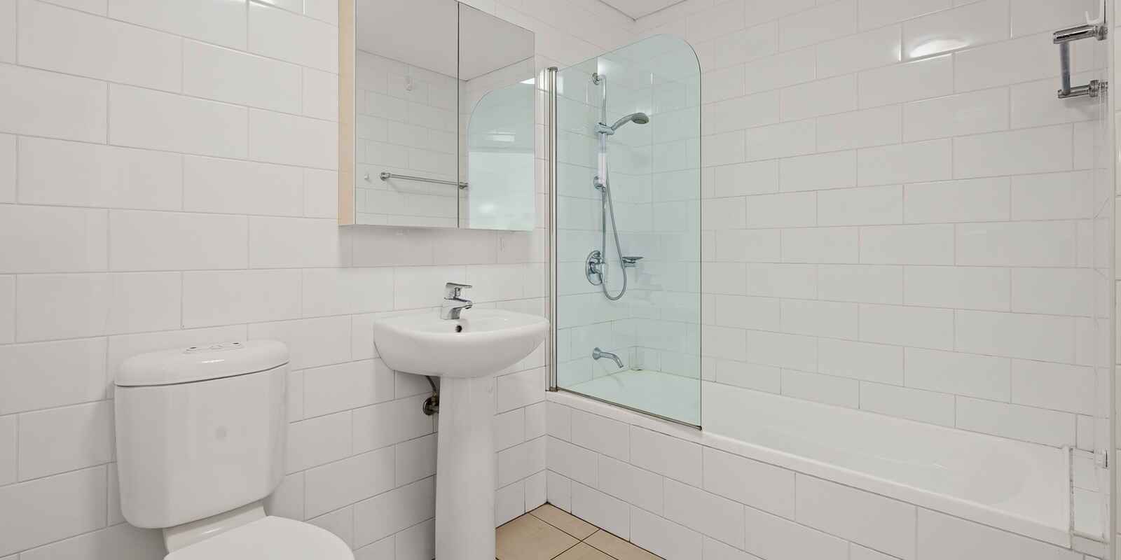 69/20 Close Street Canterbury