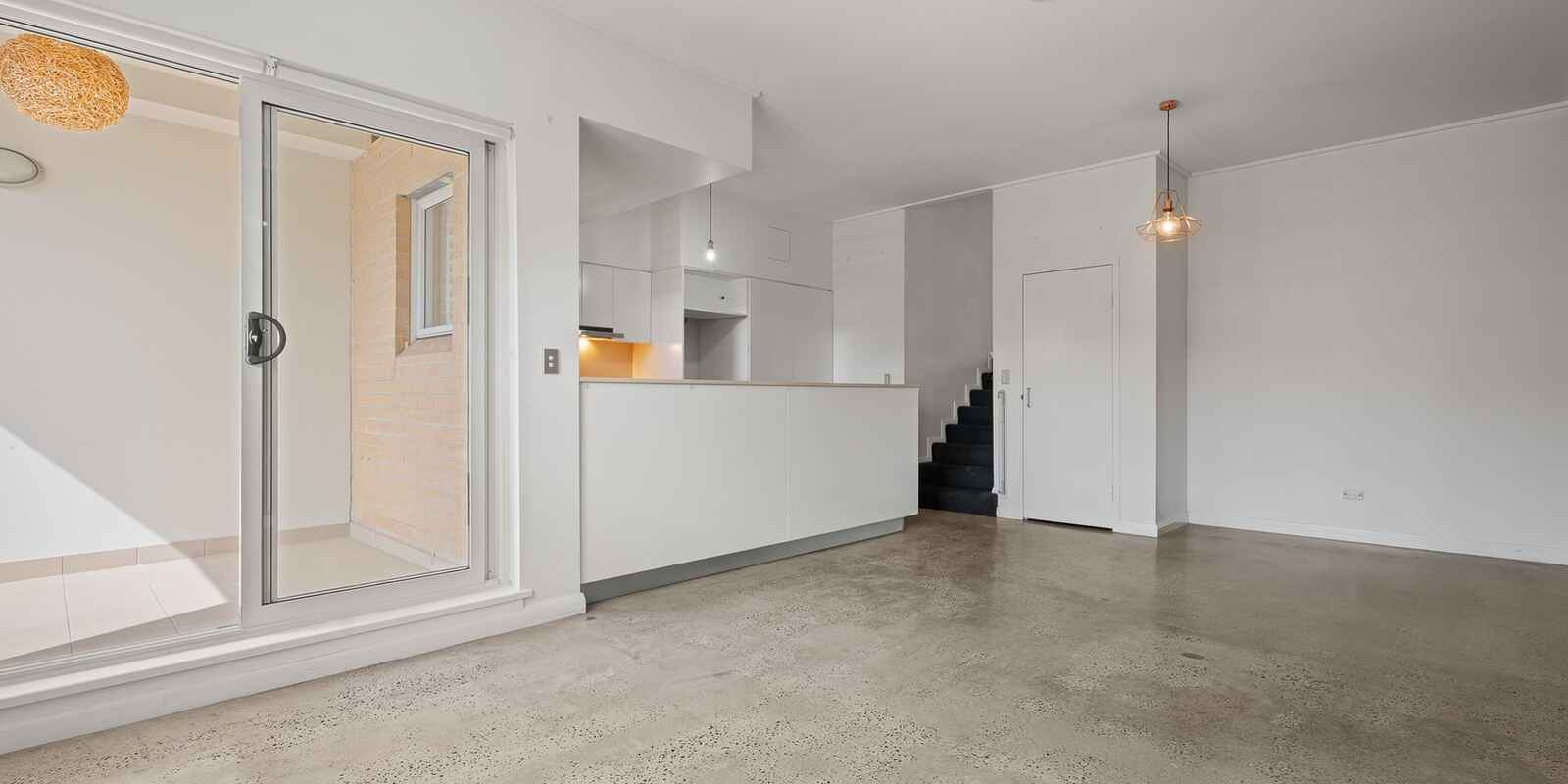 69/20 Close Street Canterbury