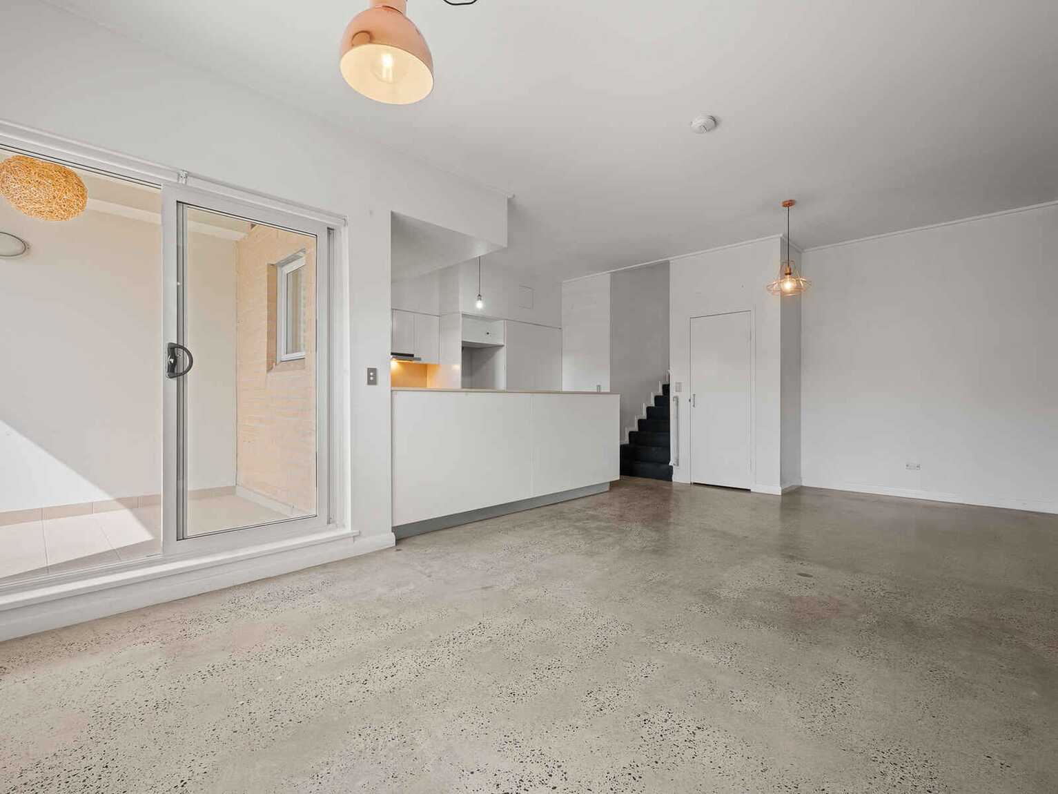 69/20 Close Street Canterbury