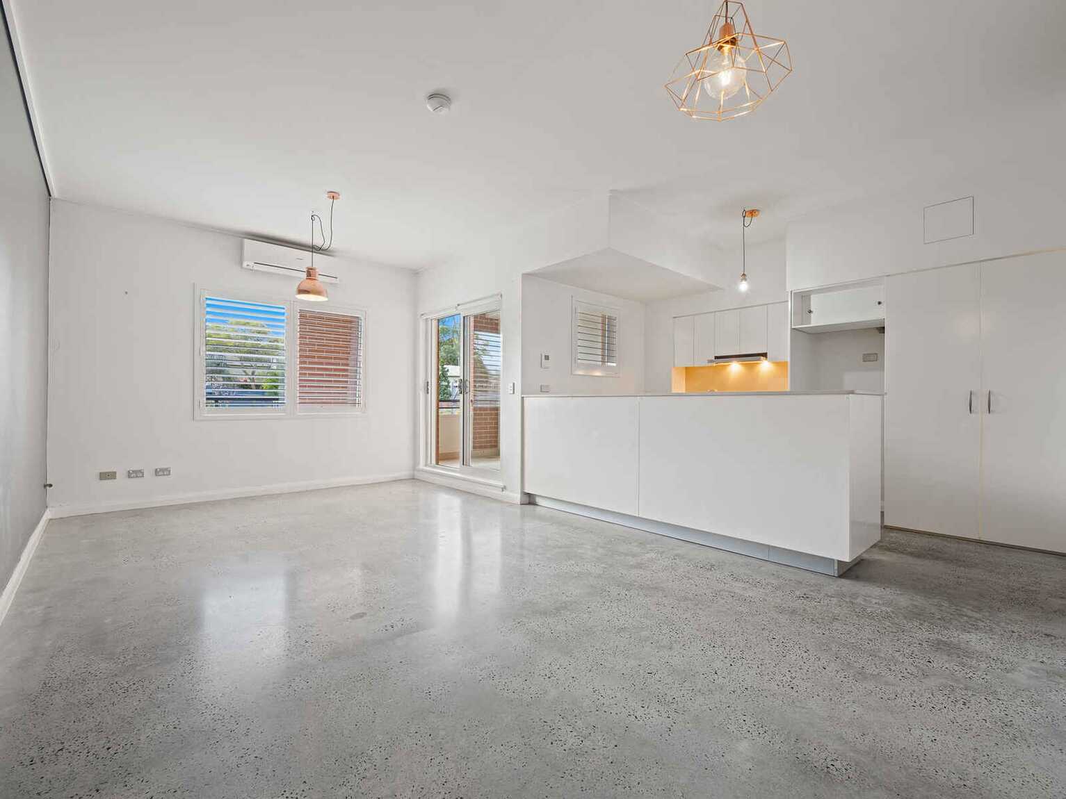 69/20 Close Street Canterbury