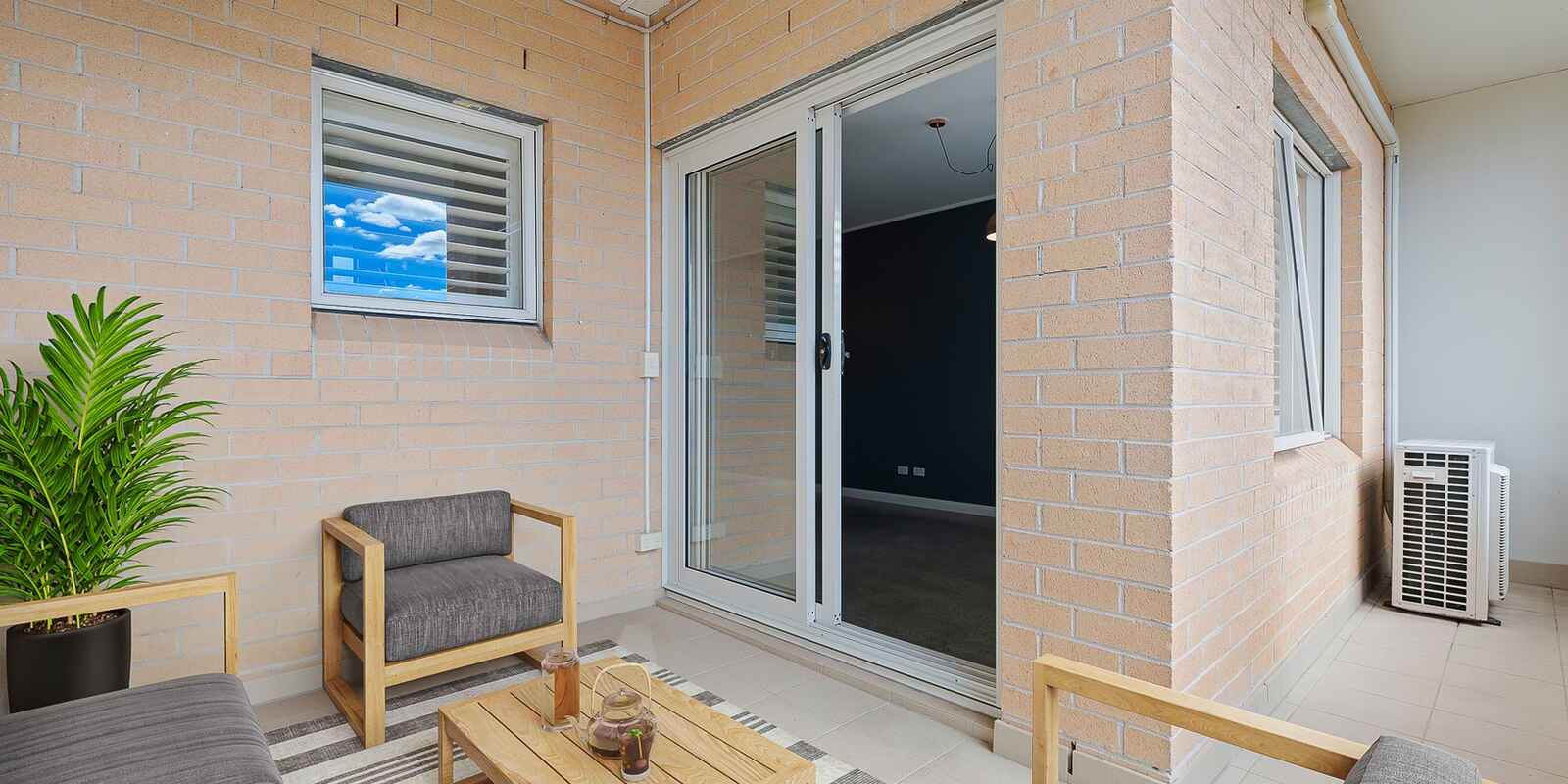 69/20 Close Street Canterbury