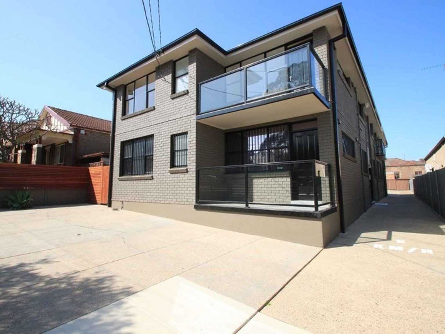 1/11 Fernhill Street Hurlstone Park