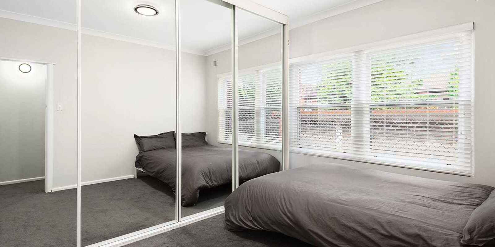 8/24 Albyn Street Bexley