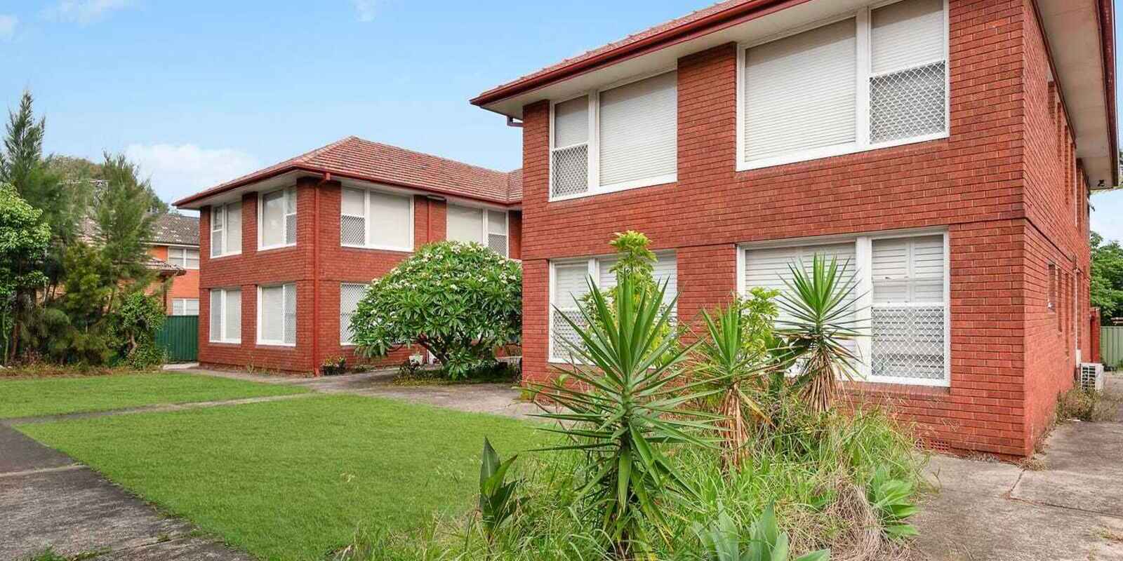 8/24 Albyn Street Bexley