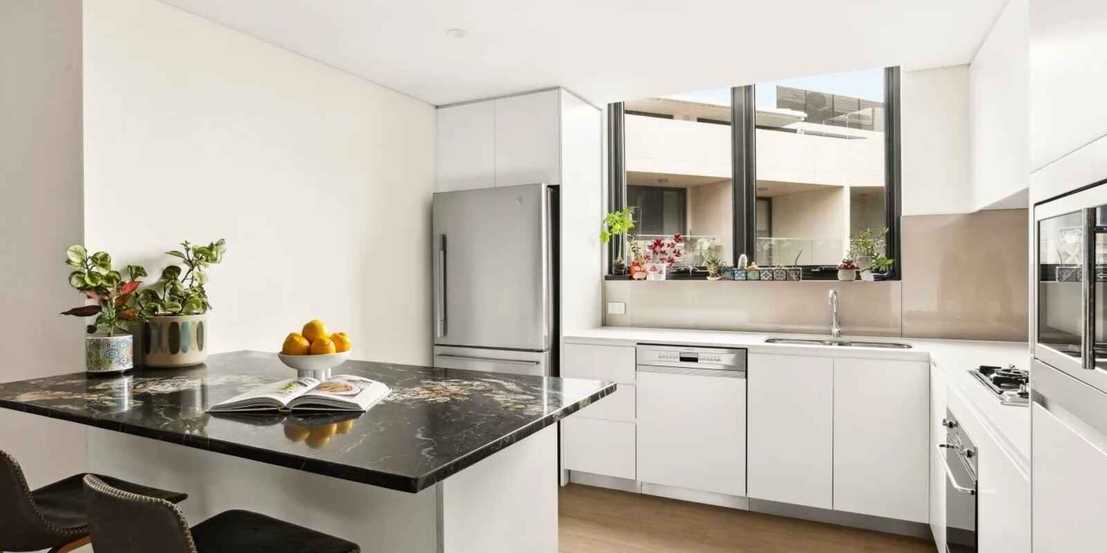 404/2 Thomas Street Ashfield