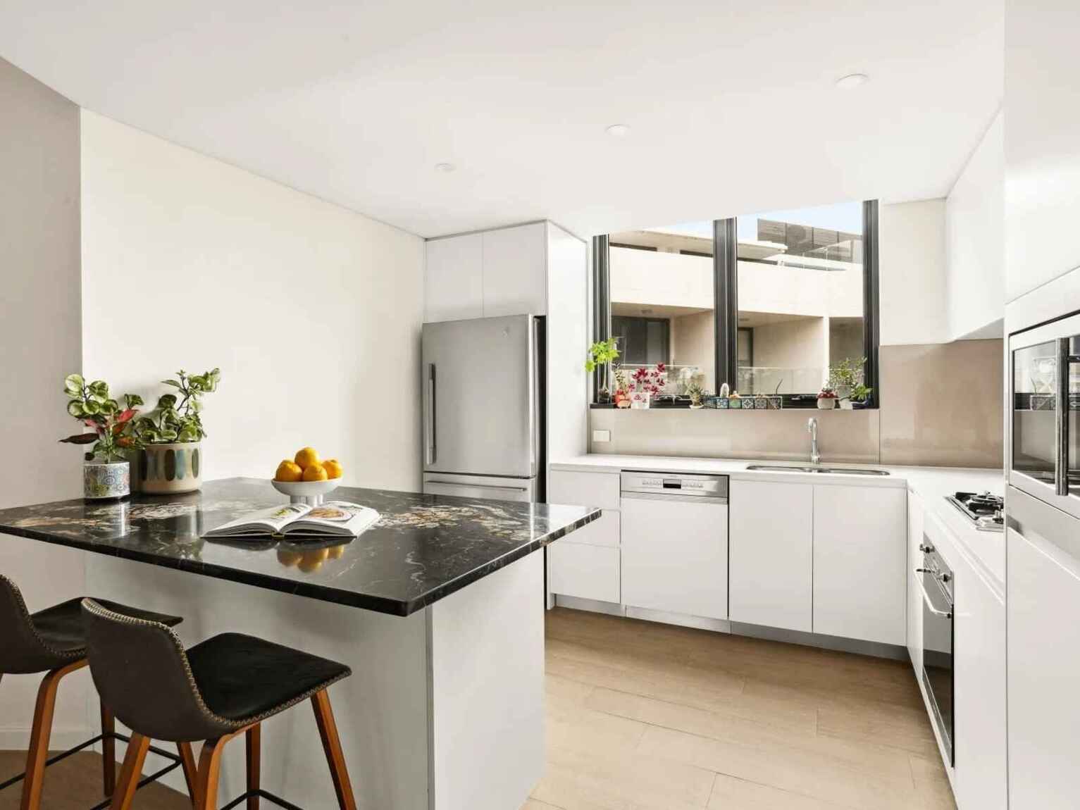 404/2 Thomas Street Ashfield