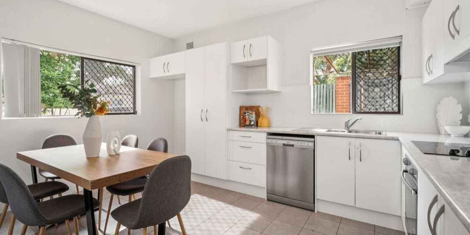 1&2/10  Marinea Street Arncliffe