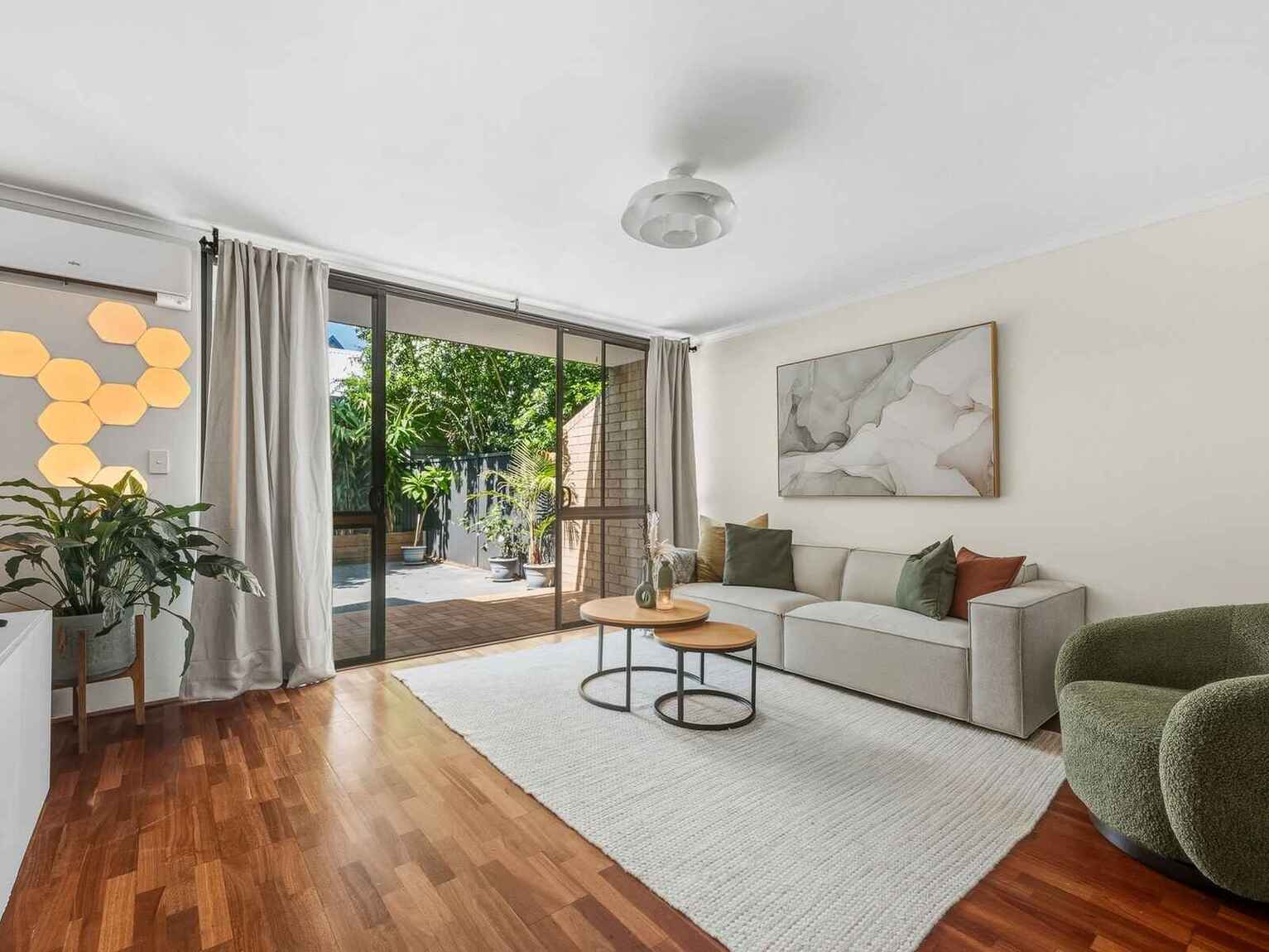 2/55-57 Garnet Street Dulwich Hill 2/55-57 Garnet Street Dulwich Hill
