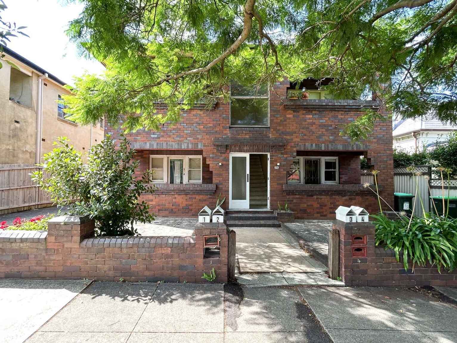 2/28 Herbert Street Dulwich Hill