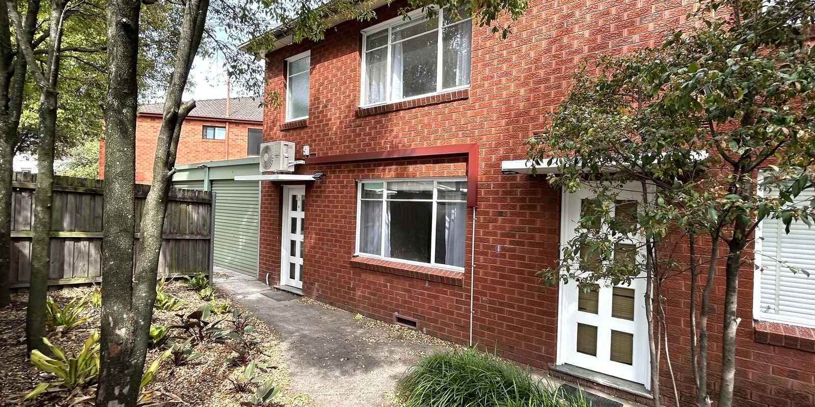 2/30 Broadarrow Road Narwee