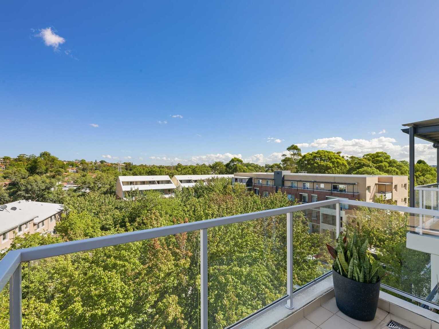 79/20 Close Street Canterbury