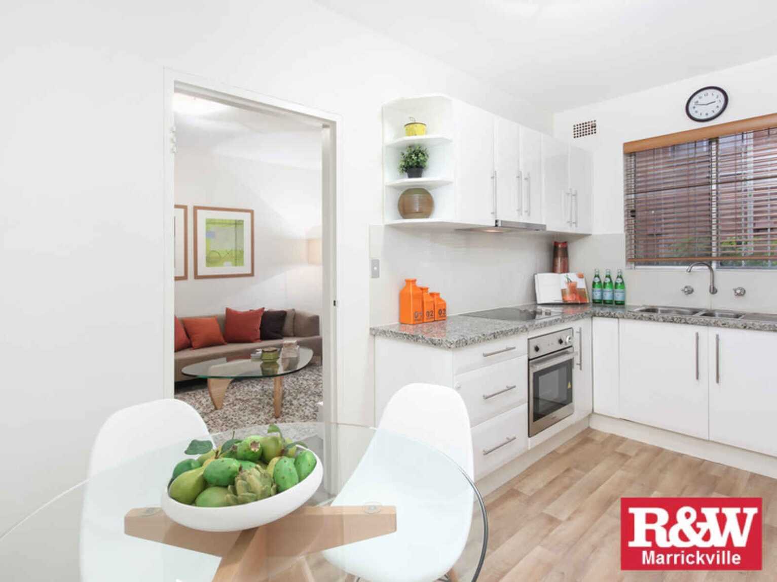 13/27 Myra Road Dulwich Hill