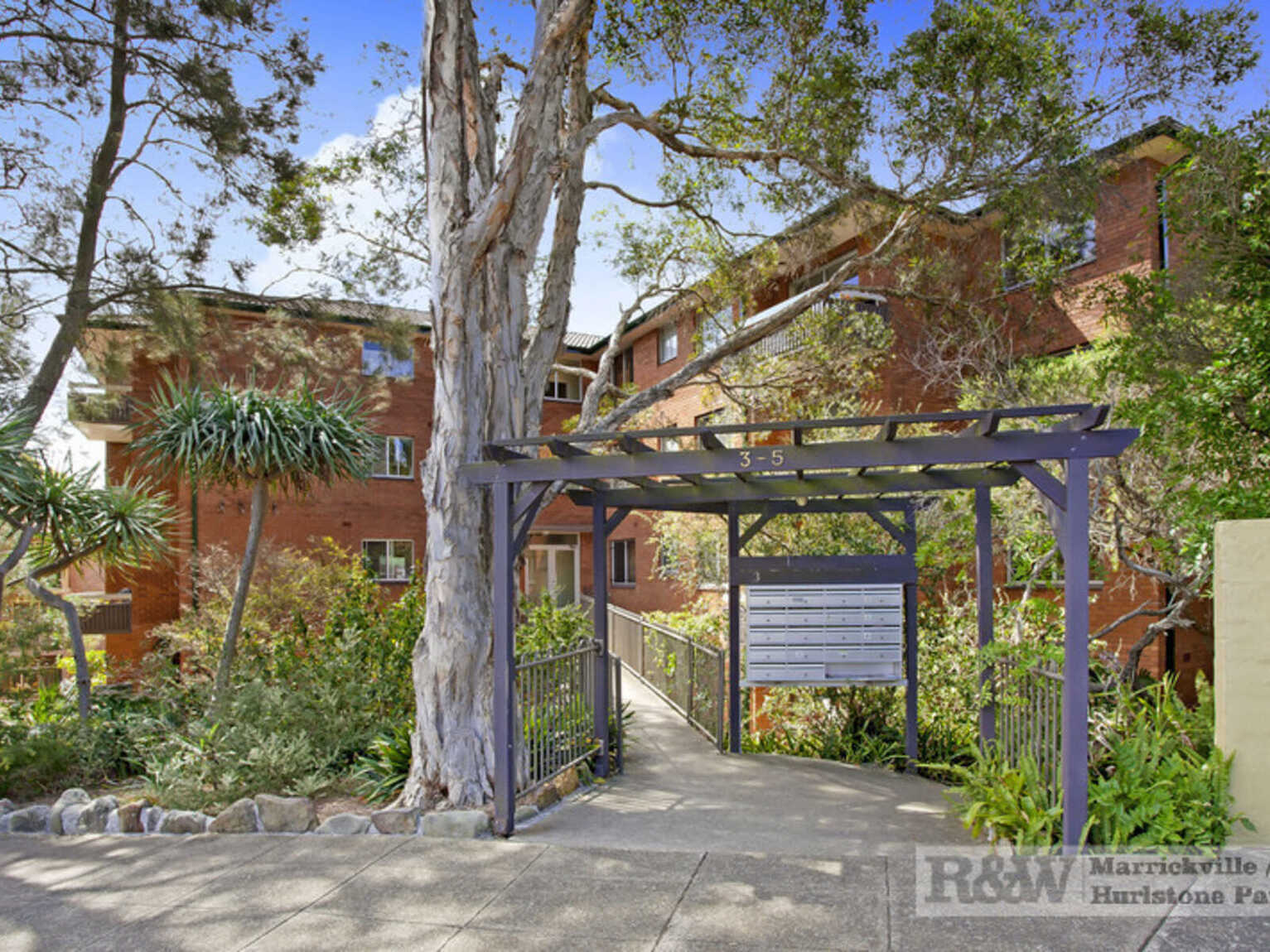 3/3-5 Riverside Crescent Marrickville
