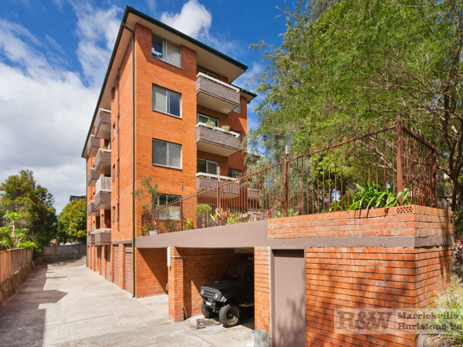 3/3-5 Riverside Crescent Marrickville