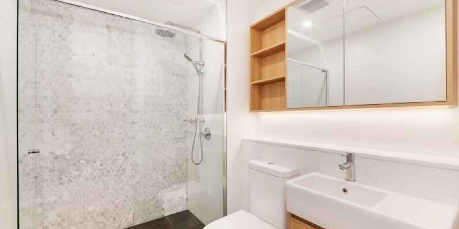 21/408 Victoria Road Gladesville