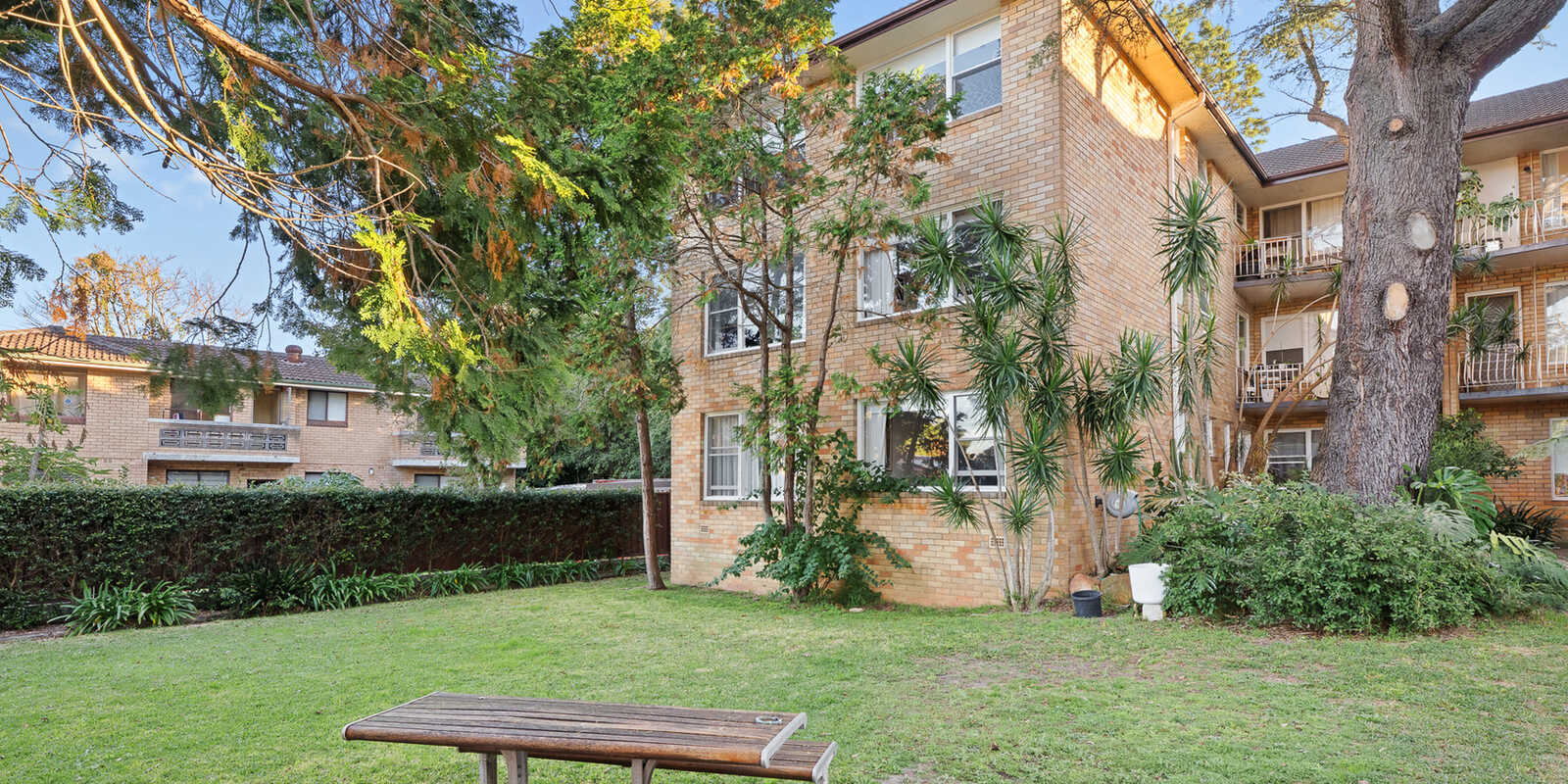 33/76 Garnet Street Hurlstone Park