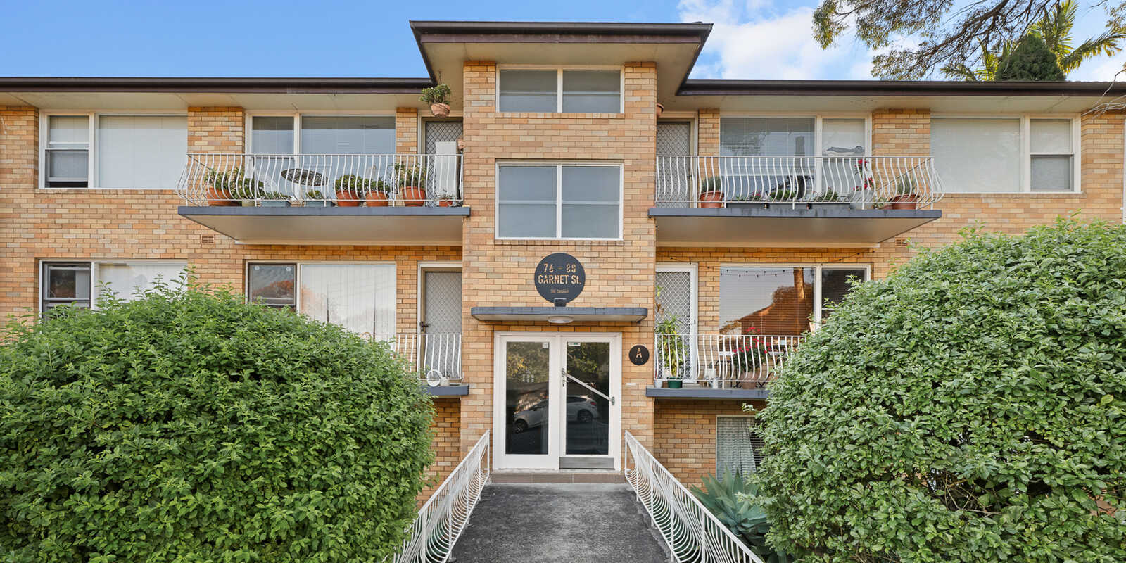 33/76 Garnet Street Hurlstone Park