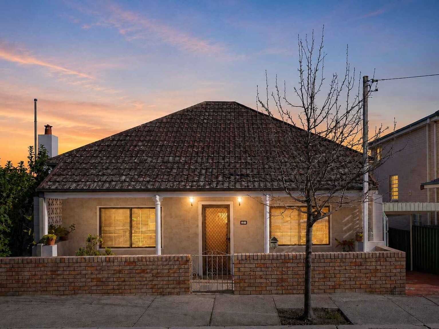 13 William Street Ashfield