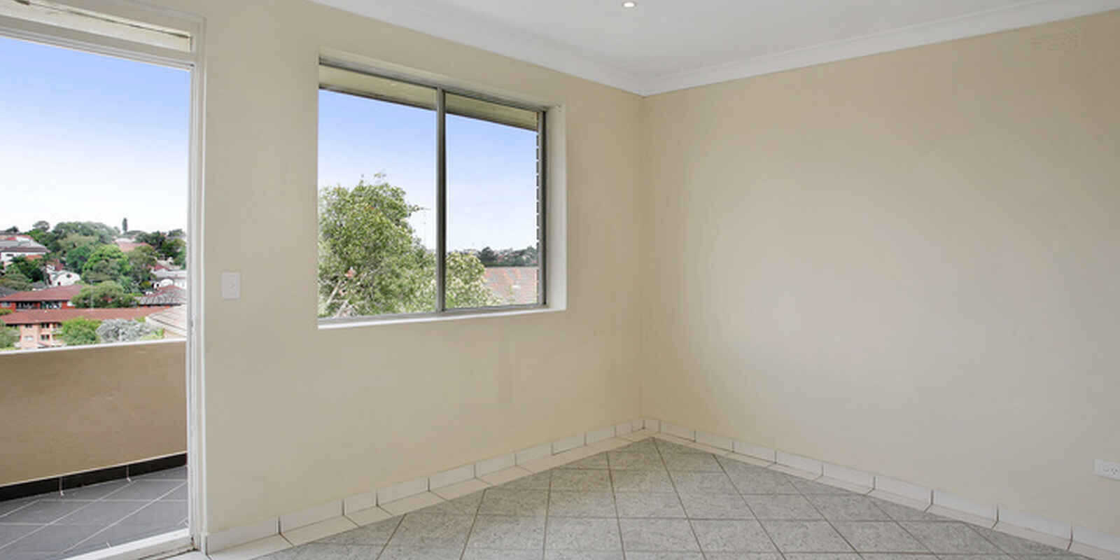 12/336 Livingstone Road Marrickville