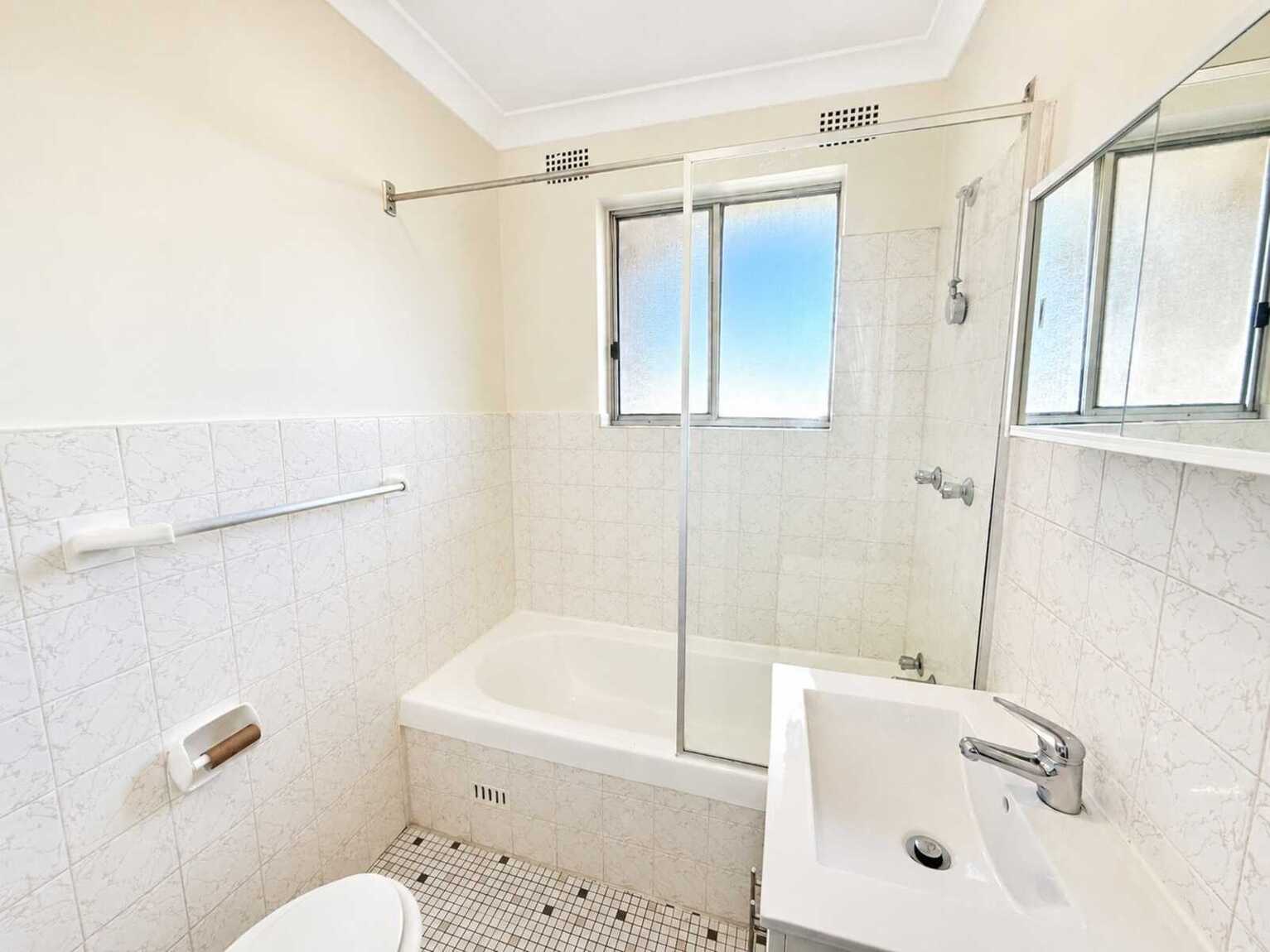 15/77 The Boulevarde Dulwich Hill