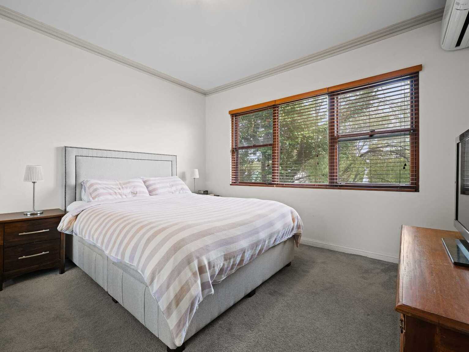 6/146 Alice Street Newtown