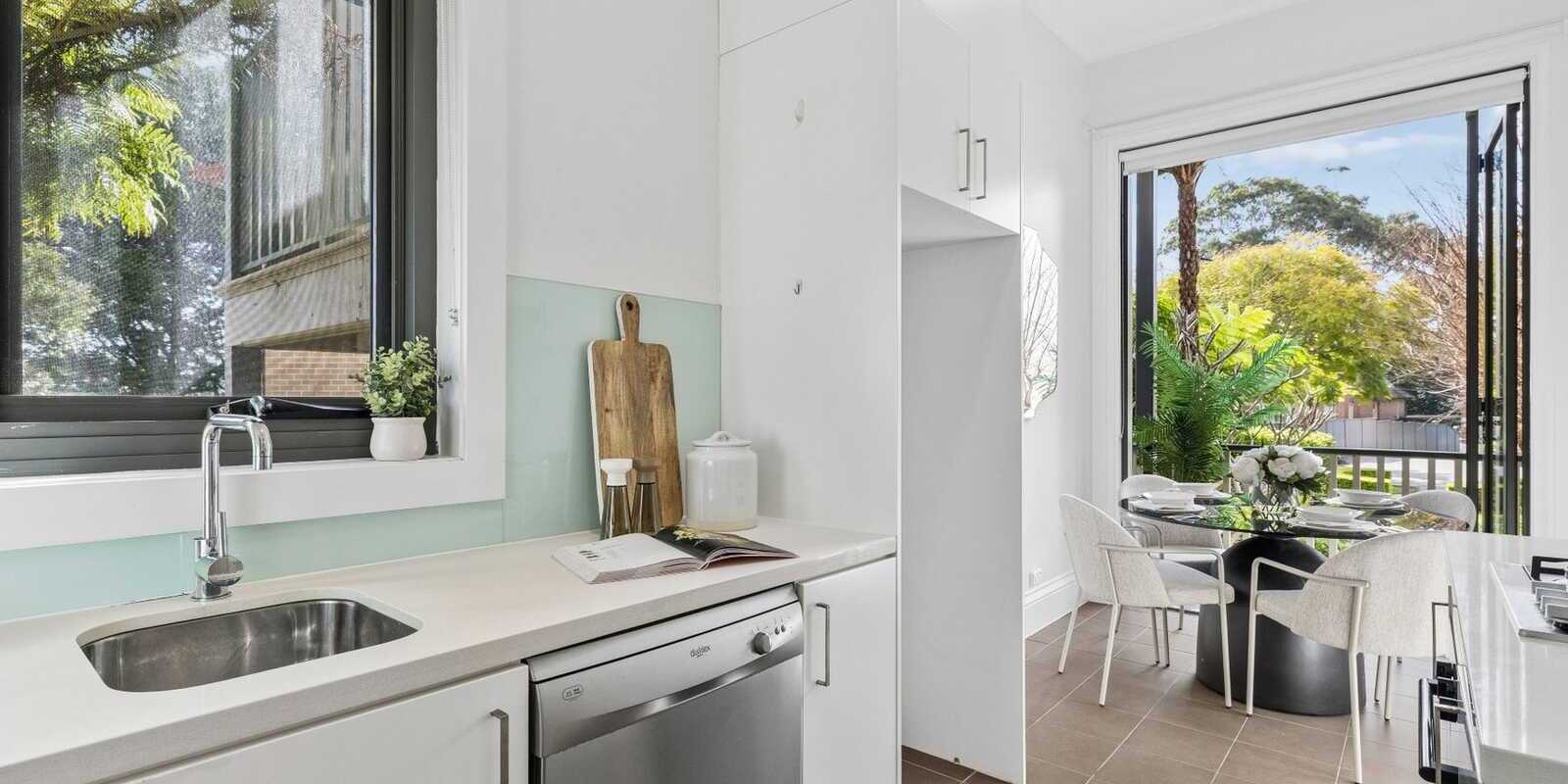 28/12 Leicester Street Marrickville
