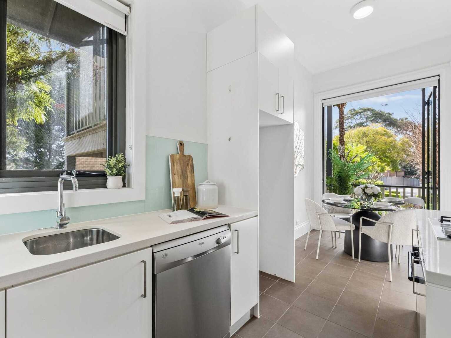 28/12 Leicester Street Marrickville