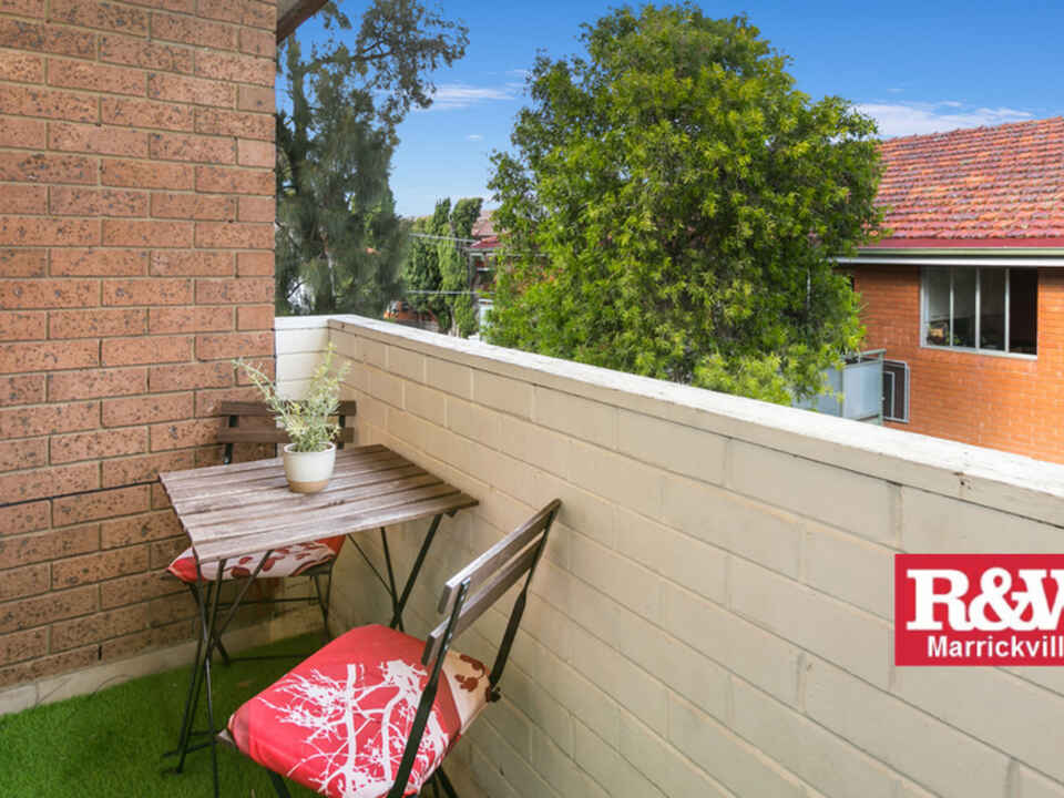 8/277 Livingstone Road Marrickville
