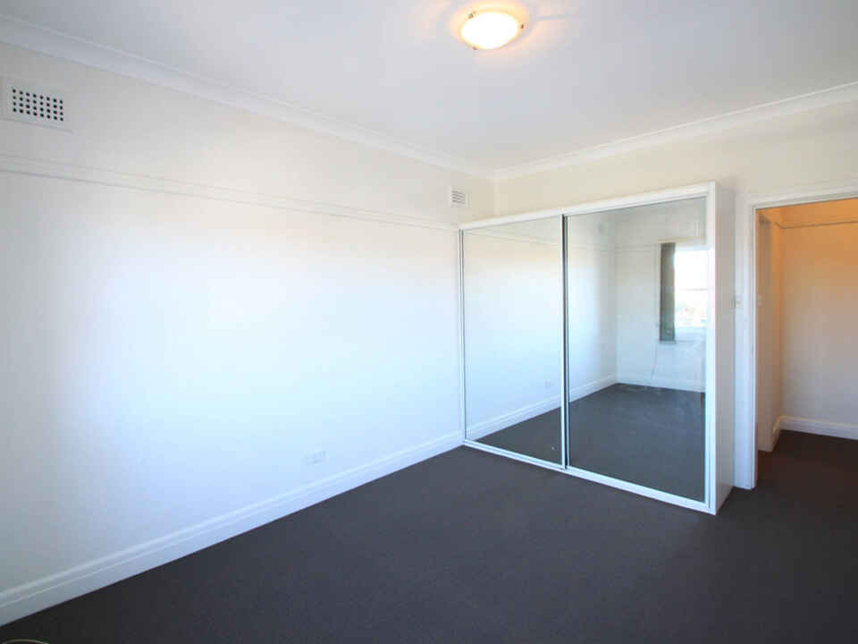 3/58 Clarendon Road Stanmore