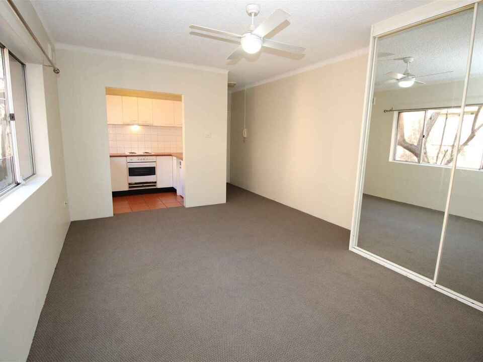 12/29 Myra Road Dulwich Hill