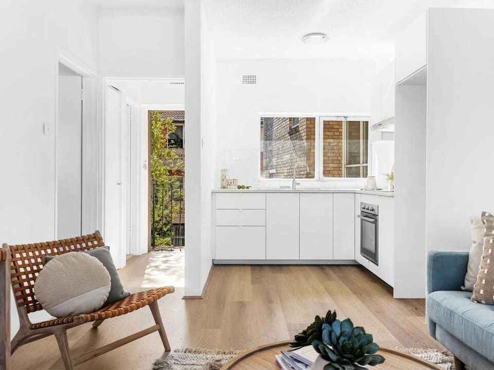 11/3 Ann Street Marrickville