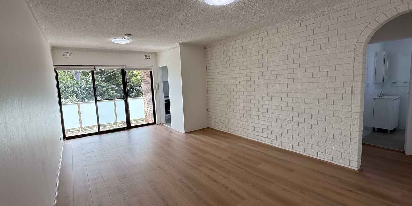 11/94 Windsor Road Dulwich Hill