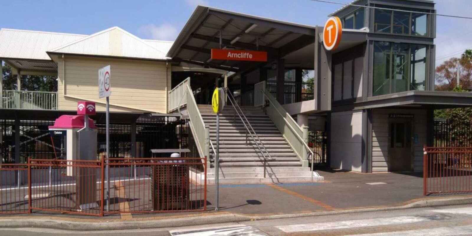 2/34 Forest Road Arncliffe