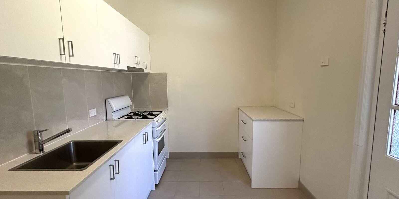 2/99 Ewart Street Dulwich Hill