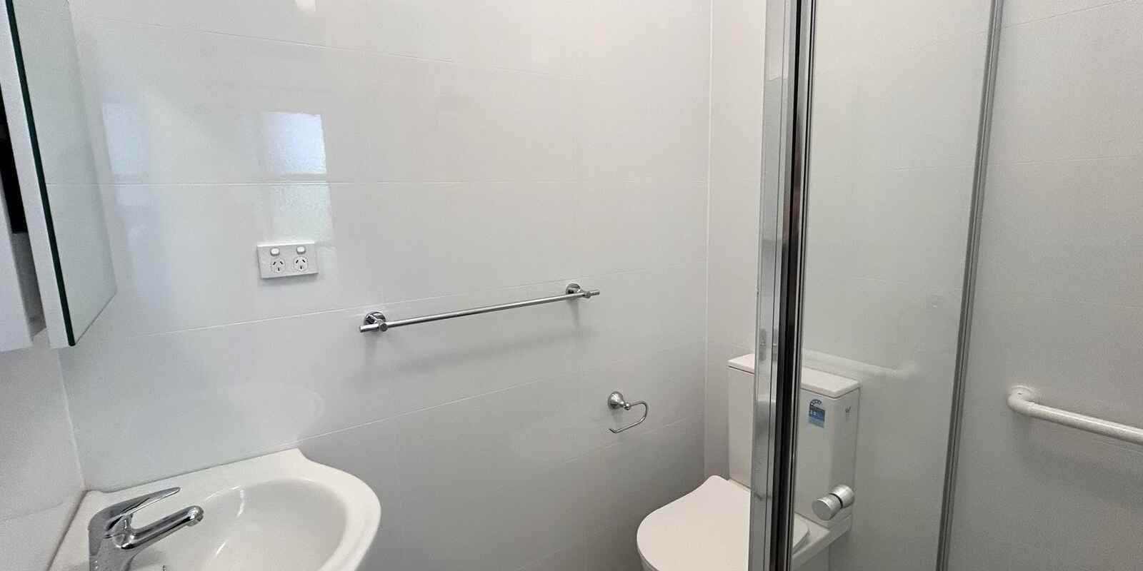 2/99 Ewart Street Dulwich Hill