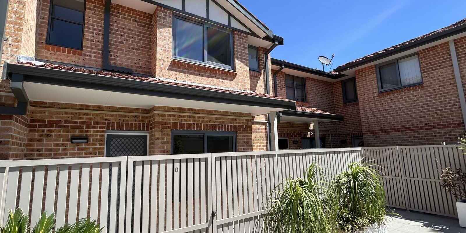 8/96 Duntroon Street Hurlstone Park