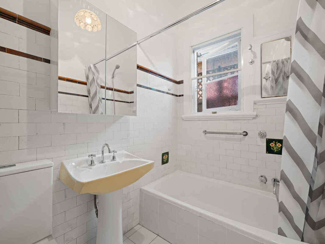 16 Wallace Street Ashfield