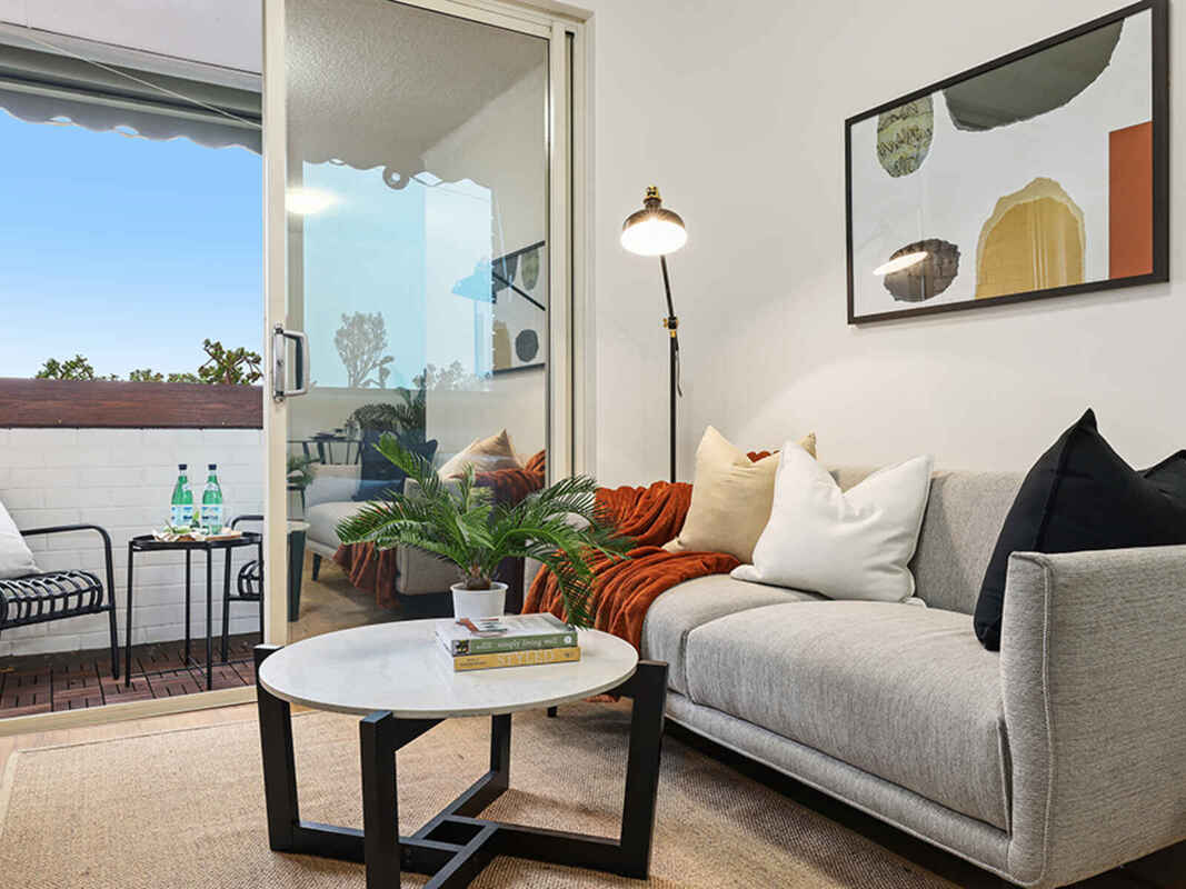 15/277 Livingstone Road Marrickville