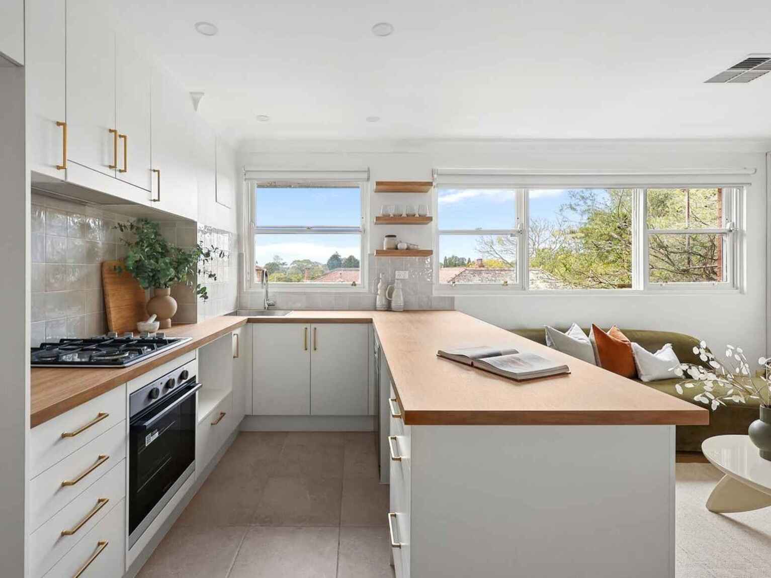 12/25 Orpington Street Ashfield