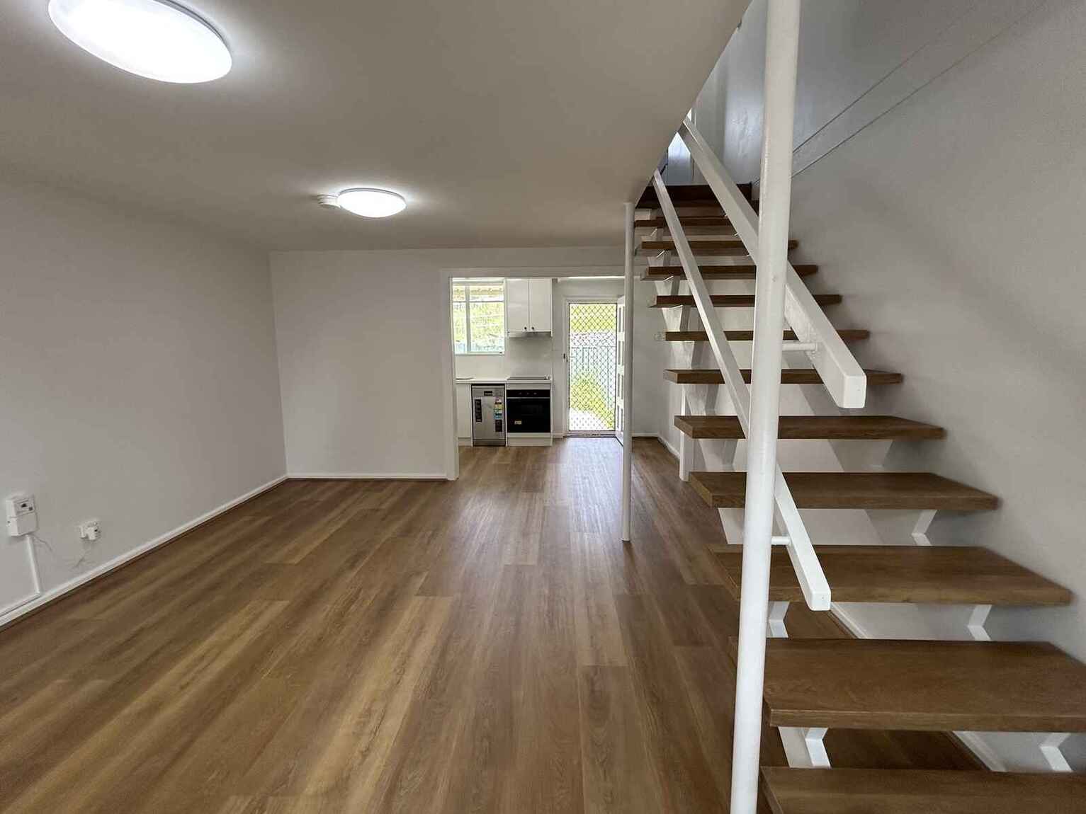 2/30 Broadarrow Road Narwee