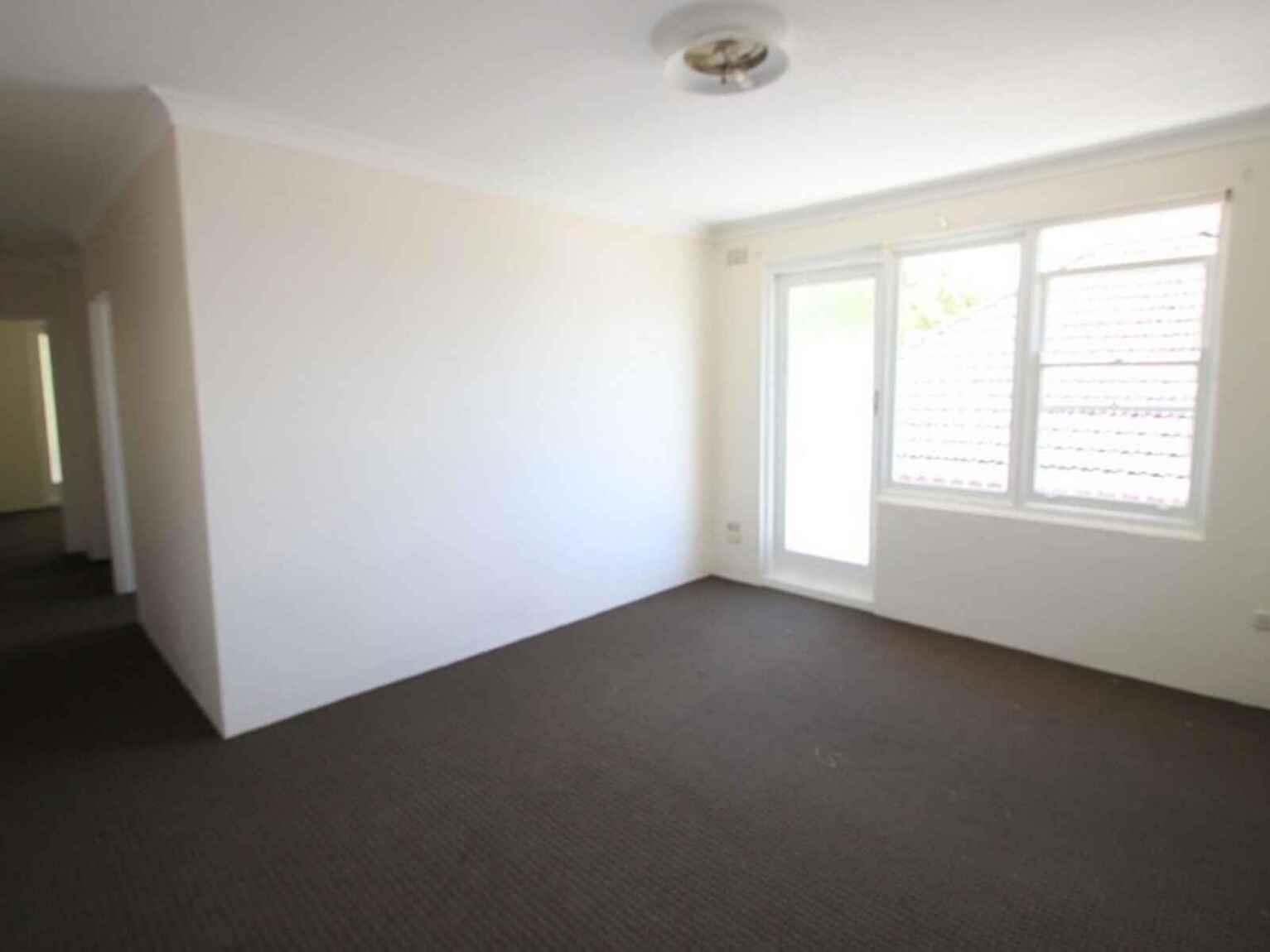 8/5 Osgood Avenue Marrickville