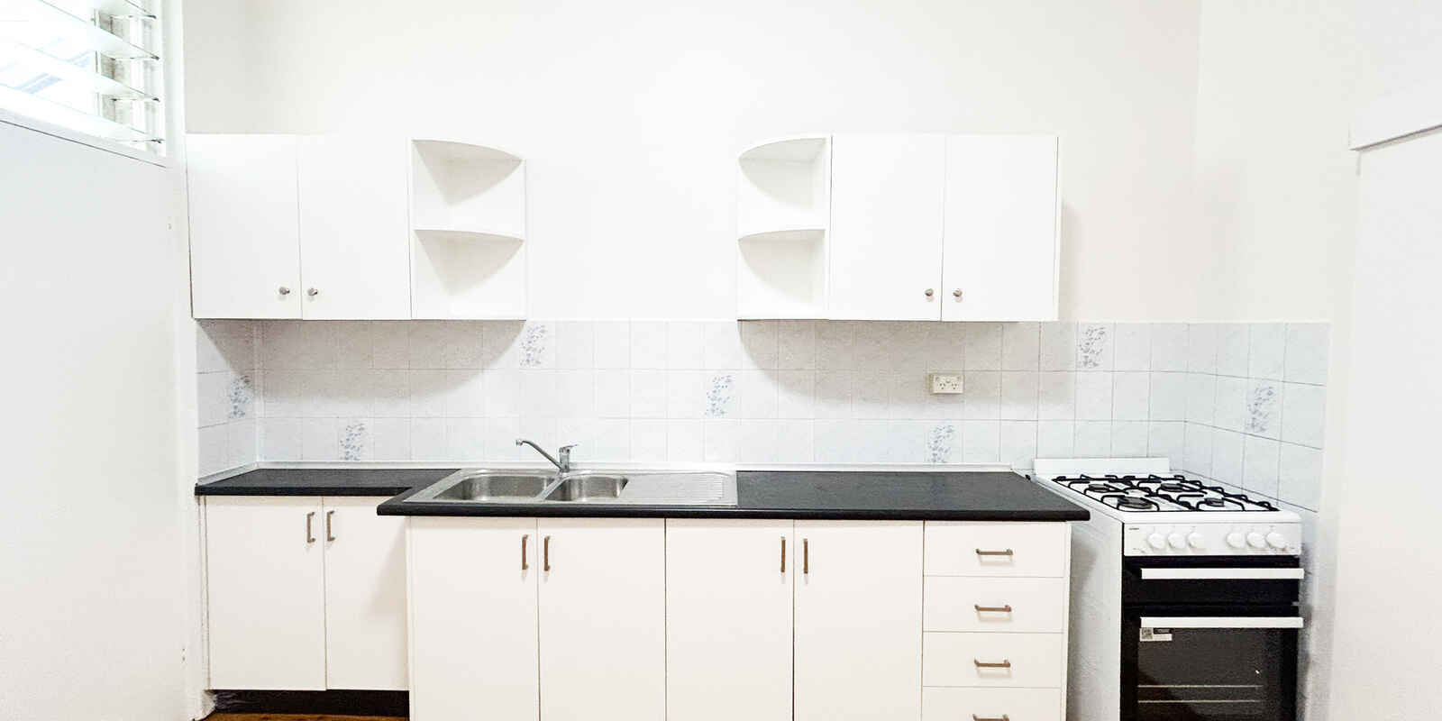 1/320 Annandale Street Annandale