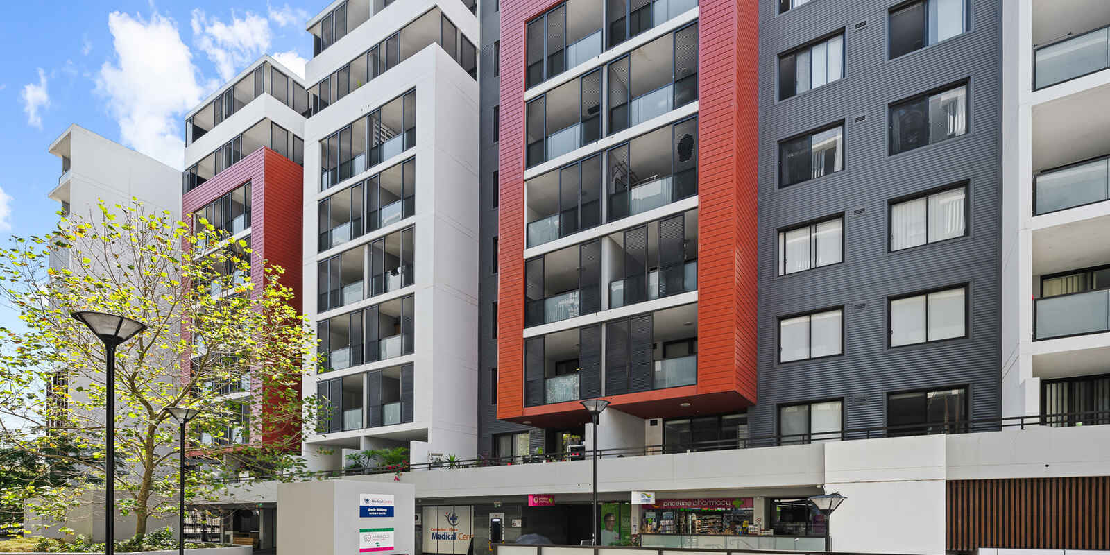 527/2E Charles Street Canterbury