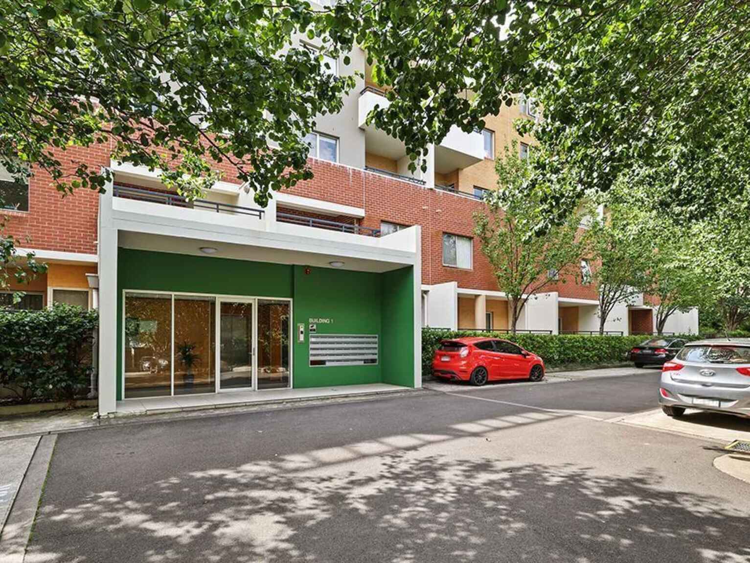 79/20 Close Street Canterbury