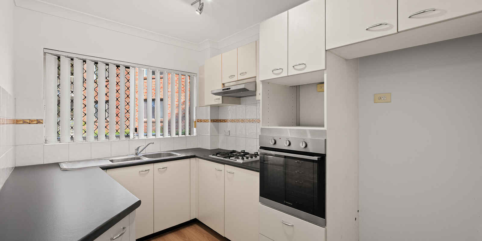 28/10-12 Broughton Street Canterbury 28/10-12 Broughton Street Canterbury